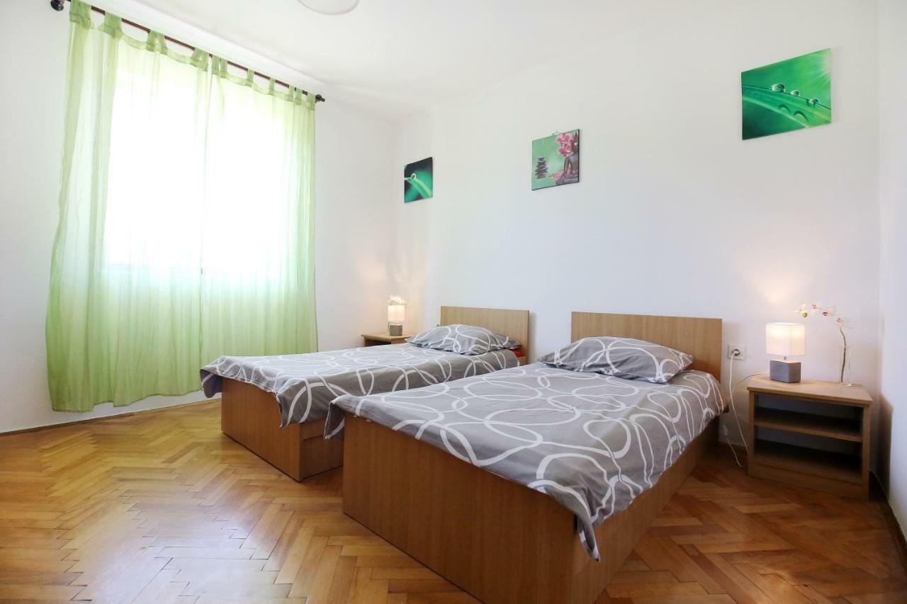 Large Gardens 2 Apartman Bibinje Kültér fotó