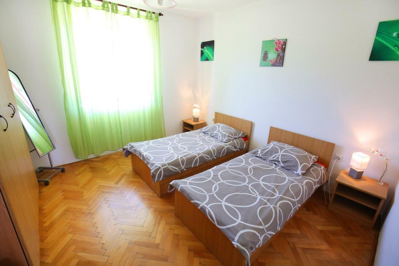 Large Gardens 2 Apartman Bibinje Kültér fotó