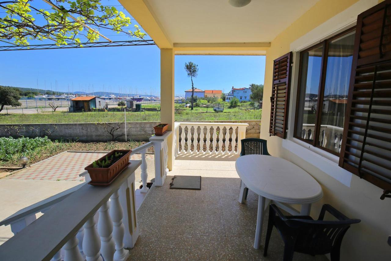 Large Gardens 2 Apartman Bibinje Kültér fotó